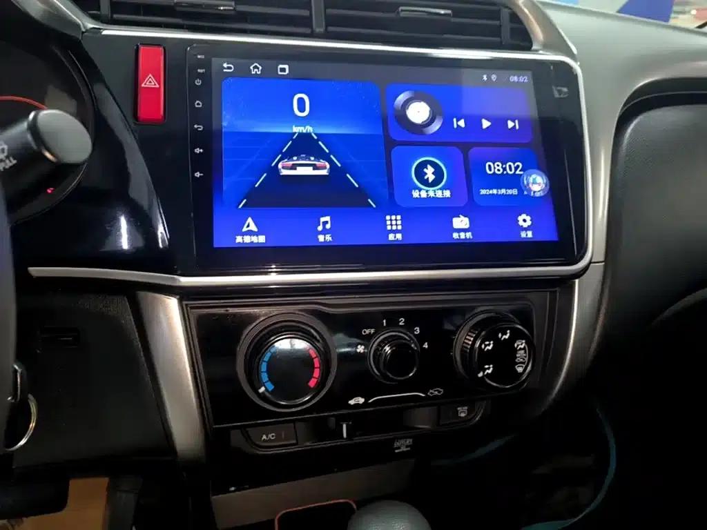 Honda City 2015 1.5L CVT Comfort Edition — миниатюра 13