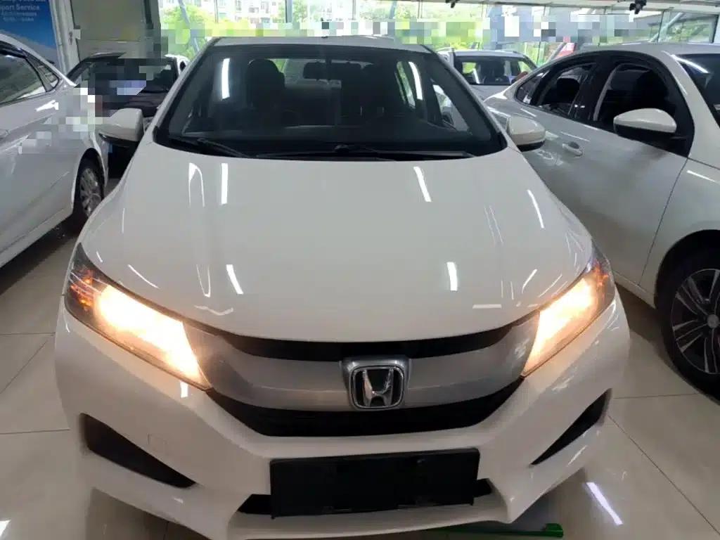 Honda City 2015 1.5L CVT Comfort Edition — миниатюра 3