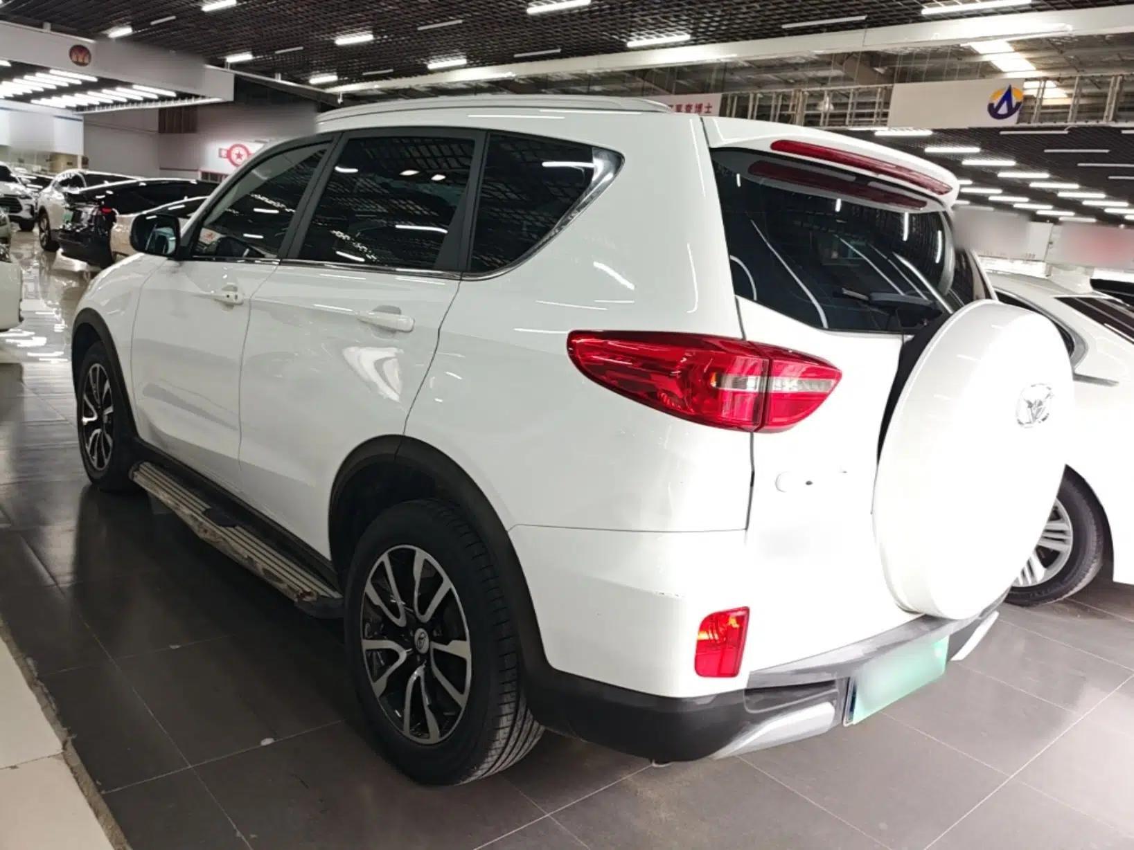 Cowin X3 2017 1.6L CVT Enthusiast Edition China V Standard — миниатюра 4