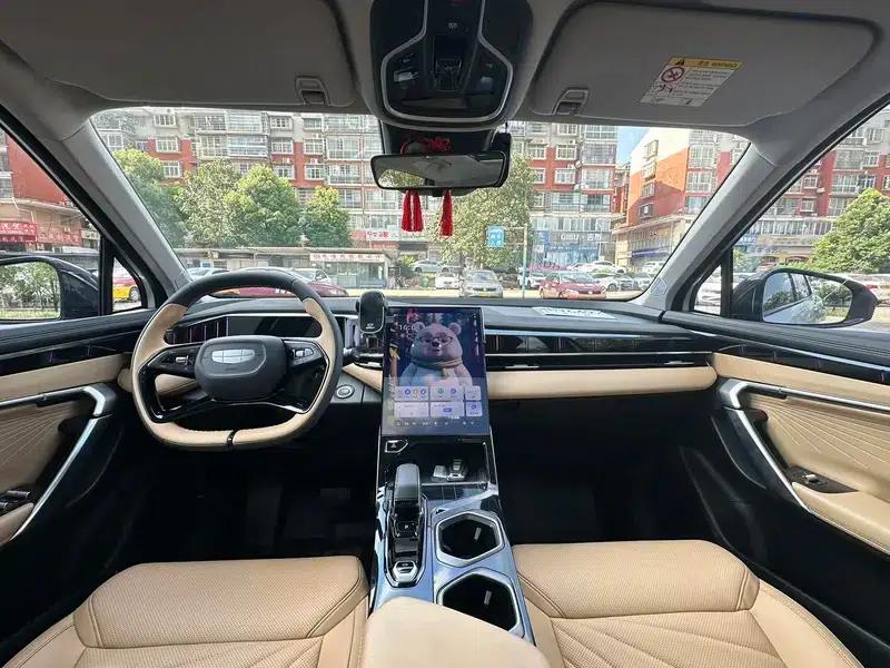 Geely Boyue L 2023 1.5TD DCT Premium Edition — миниатюра 8