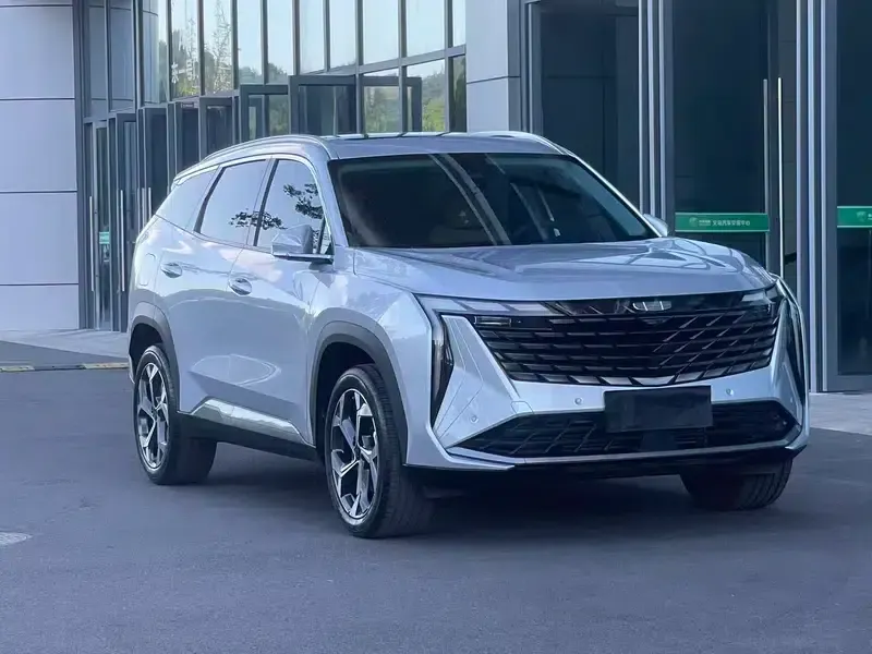 Geely Boyue L 2023 1.5TD DCT Premium Edition — миниатюра 3
