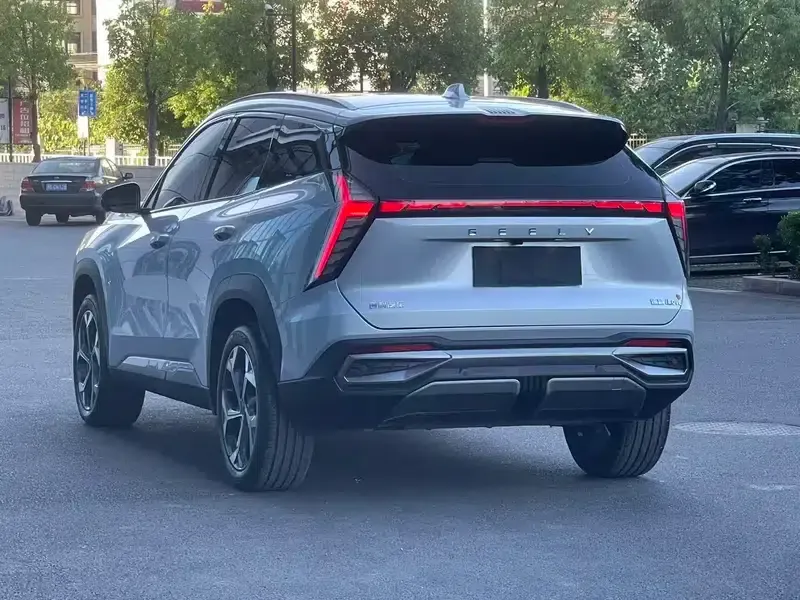 Geely Boyue L 2023 1.5TD DCT Premium Edition — миниатюра 4