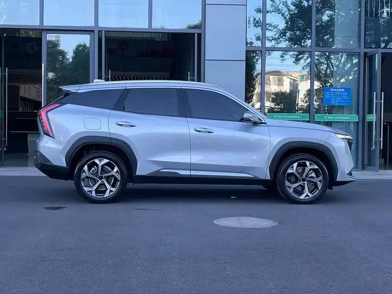 Geely Boyue L 2023 1.5TD DCT Premium Edition — миниатюра 7