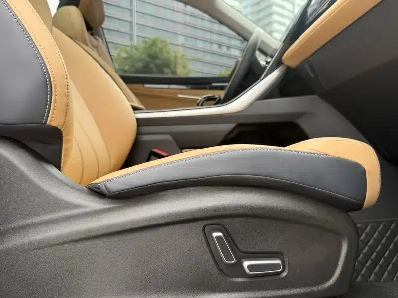 Geely Boyue L 2023 1.5TD DCT Premium Edition — миниатюра 36
