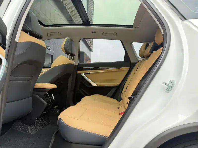 Geely Boyue L 2023 1.5TD DCT Premium Edition — миниатюра 37