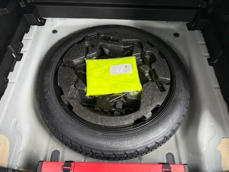 Geely Boyue L 2023 1.5TD DCT Premium Edition — миниатюра 10