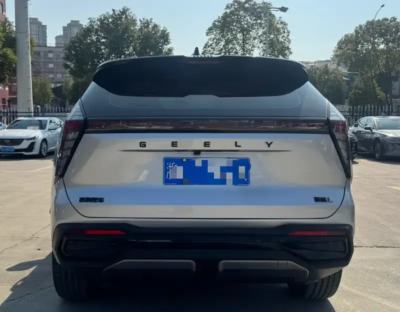 Geely Boyue L 2023 1.5TD DCT Premium Edition — миниатюра 5