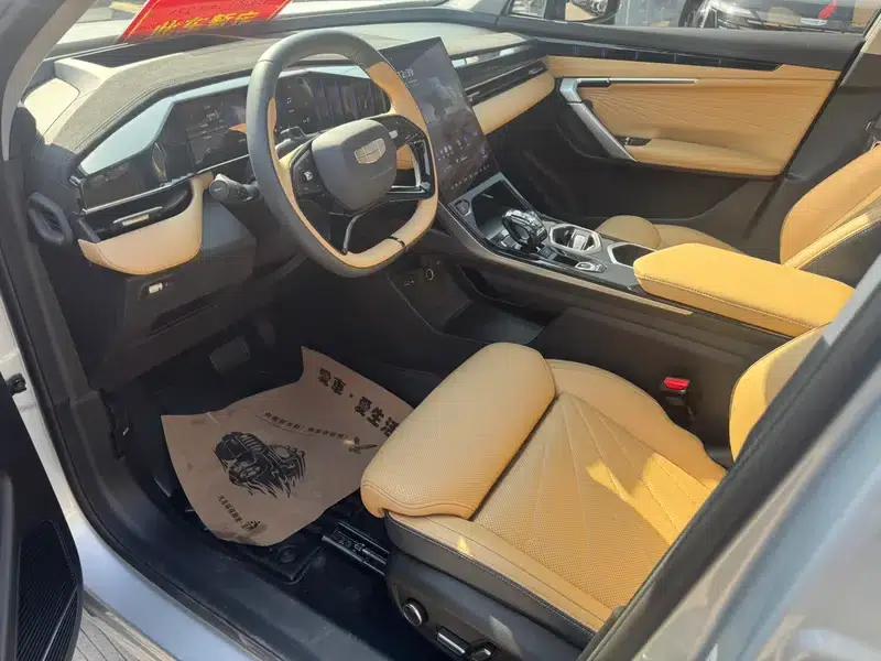 Geely Boyue L 2023 1.5TD DCT Premium Edition — миниатюра 8
