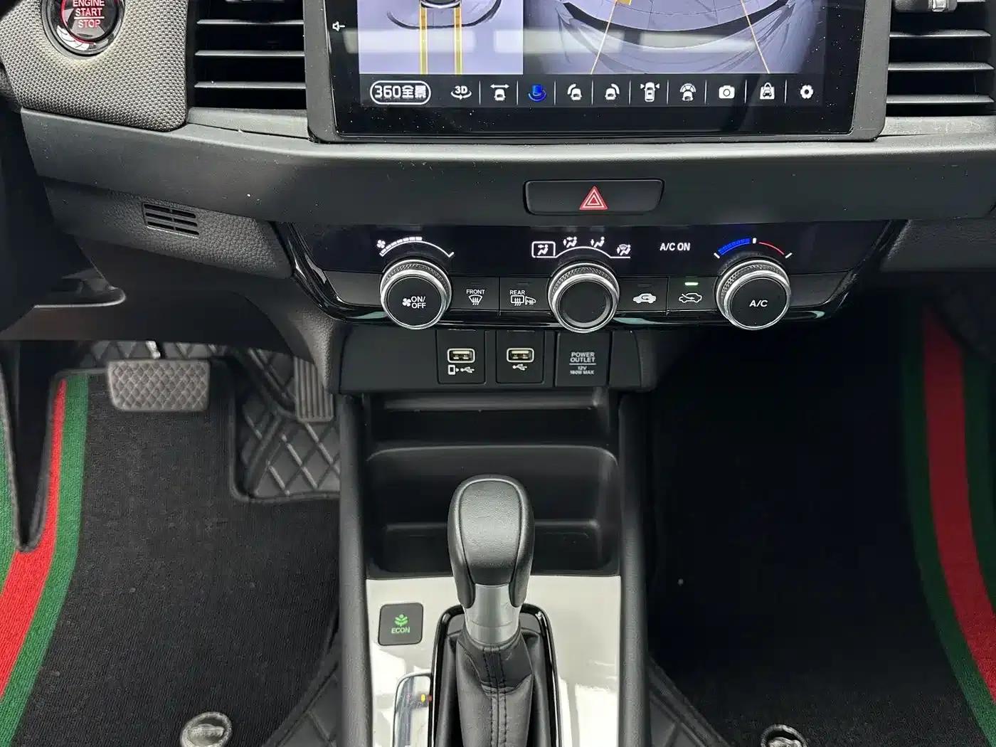 LIFE 2021 1.5L CVT CRO-SS Fun Edition — миниатюра 15