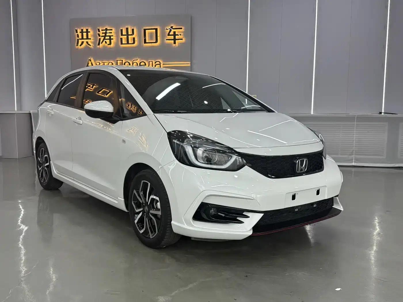 LIFE 2021 1.5L CVT SPO-SS Dynamic Edition — миниатюра 2