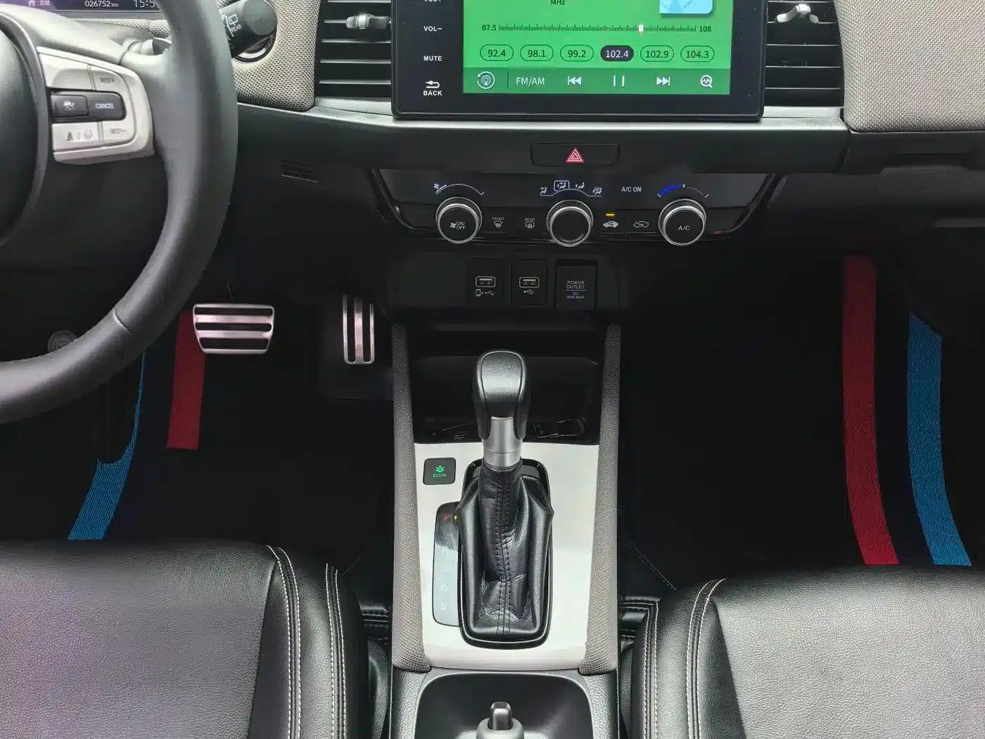 LIFE 2021 1.5L CVT SPO-SS Dynamic Edition — миниатюра 12