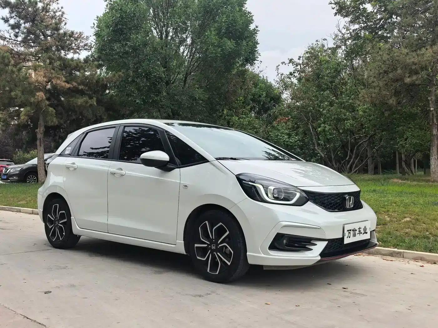 LIFE 2021 1.5L CVT SPO-SS Dynamic Edition — миниатюра 3