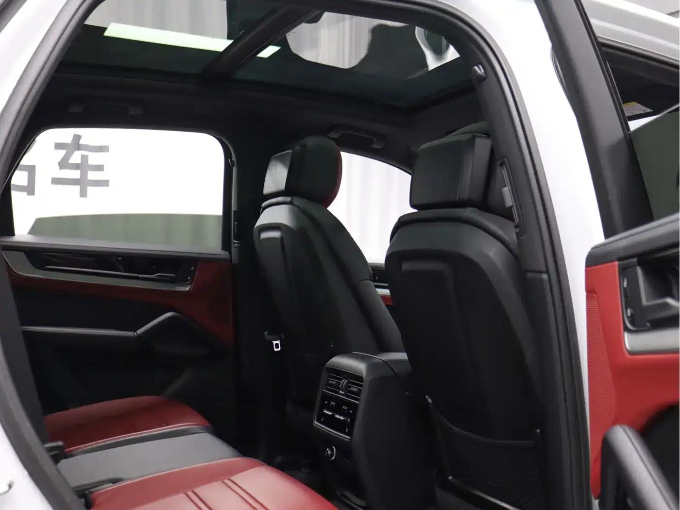 2025 Cayenne 3.0T Dream Edition — миниатюра 24