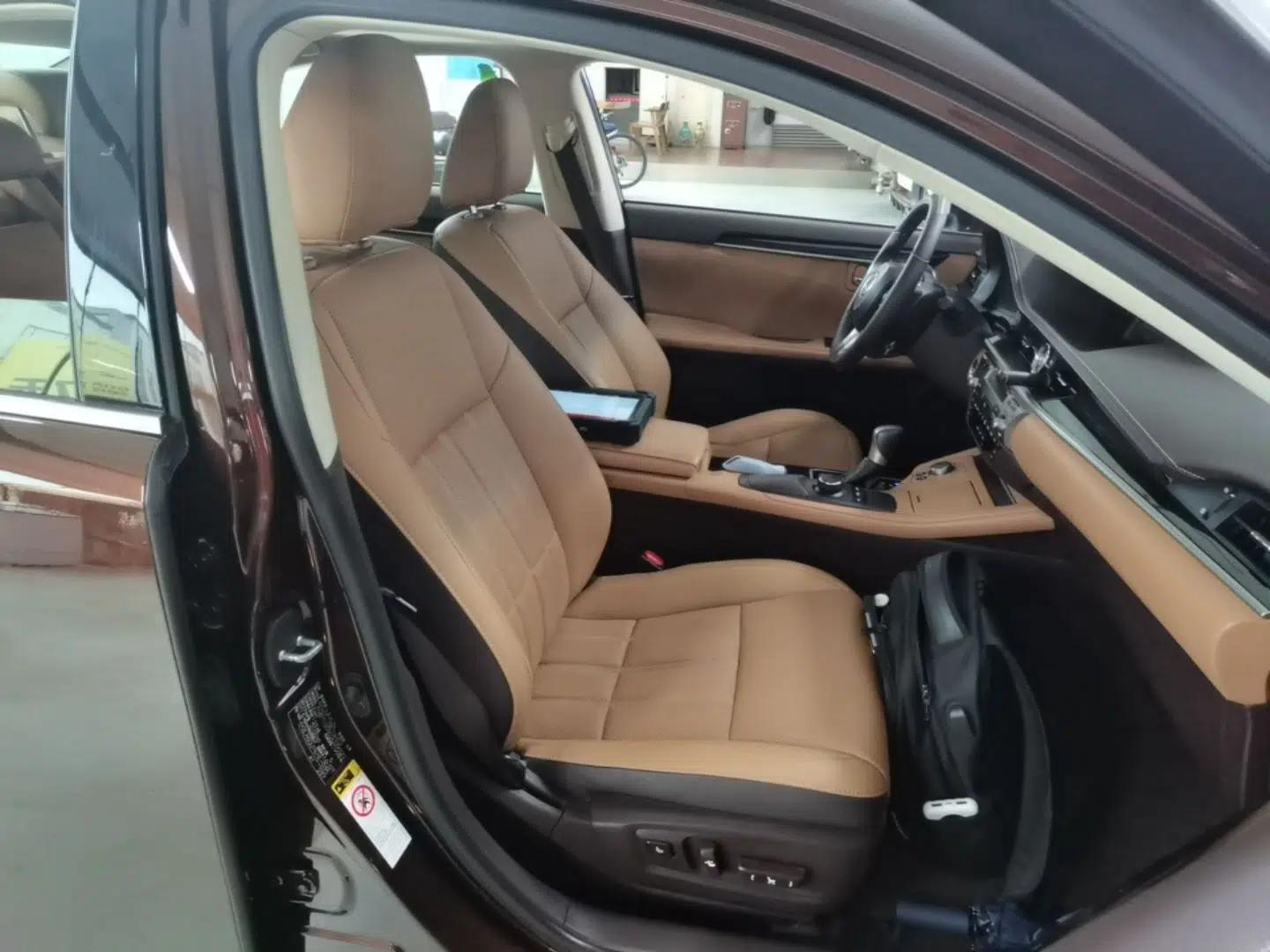 Lexus ES 2015 200 Elite Edition — миниатюра 19