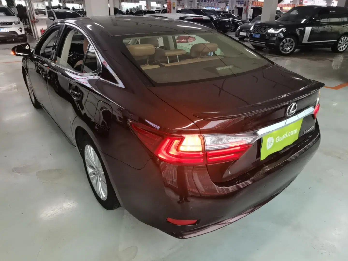 Lexus ES 2015 200 Elite Edition — миниатюра 4