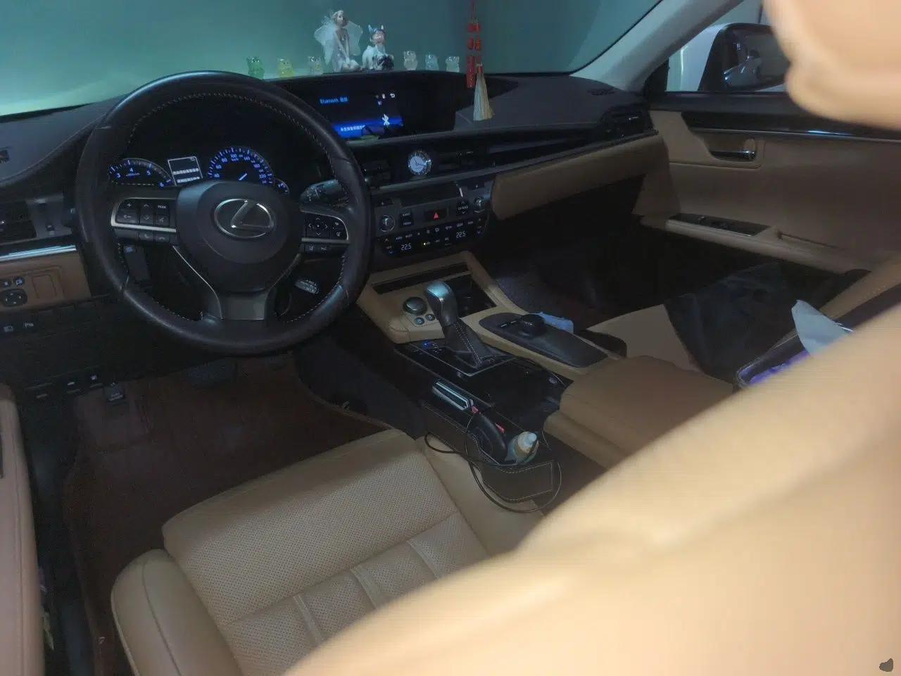 Lexus ES 2015 200 Comfort Edition — миниатюра 9