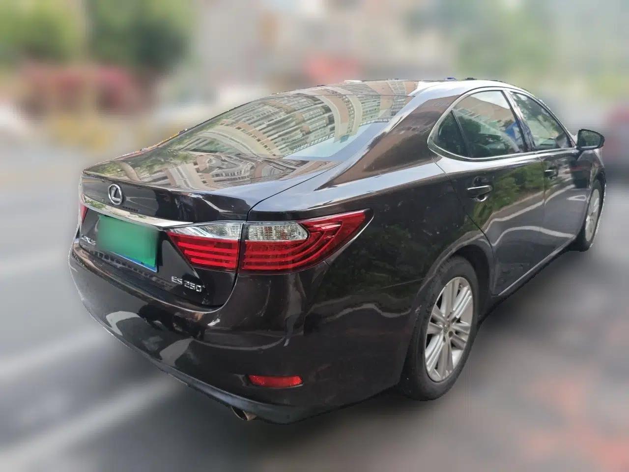 Lexus ES 2013 250 Elegant Edition — миниатюра 6
