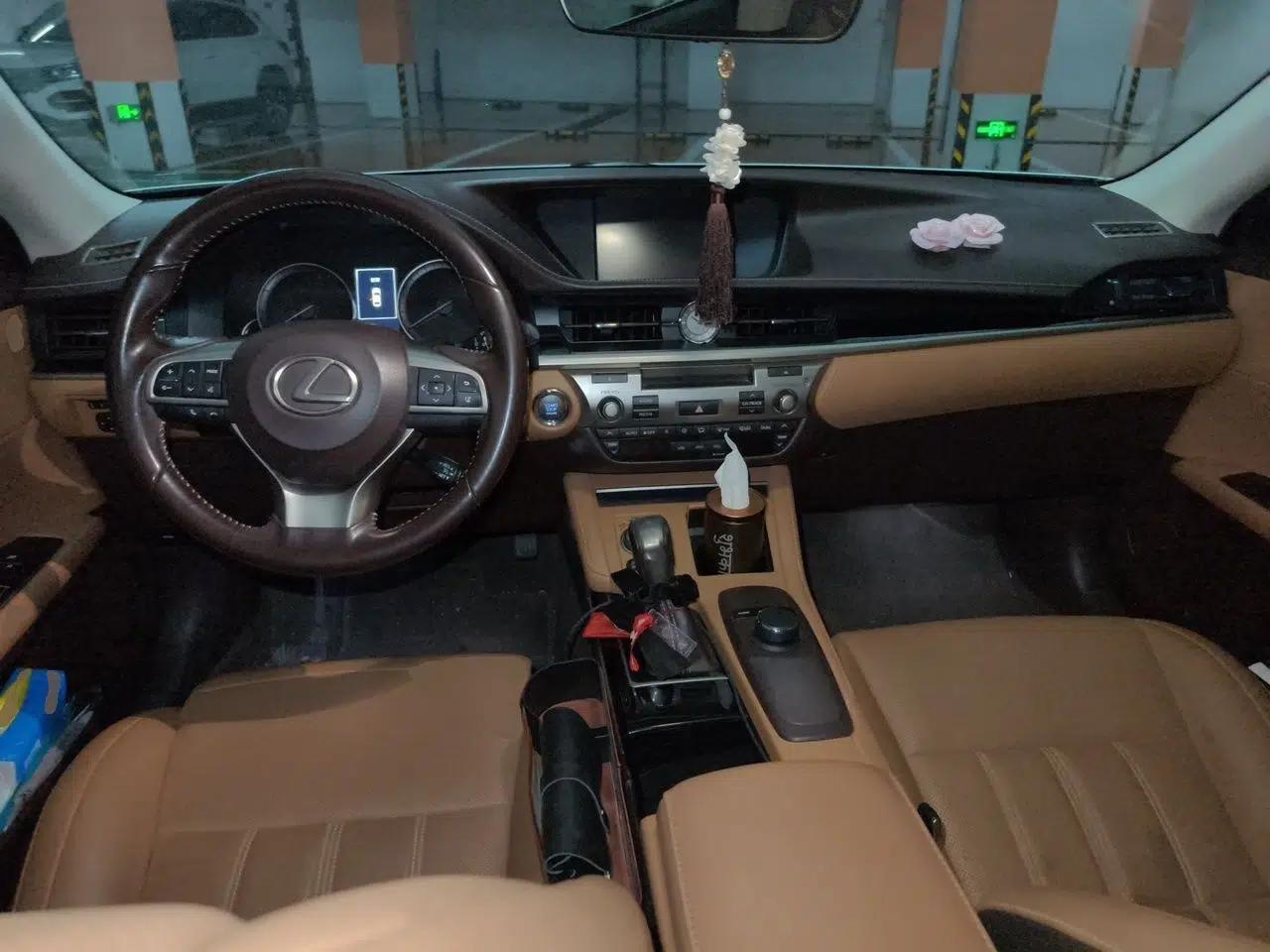 Lexus ES 2015 200 Elite Edition — миниатюра 9