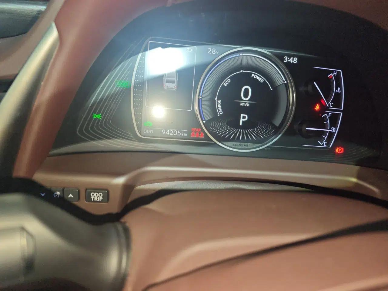 Lexus ES 2018 300h Premier Edition China V Standard — миниатюра 12