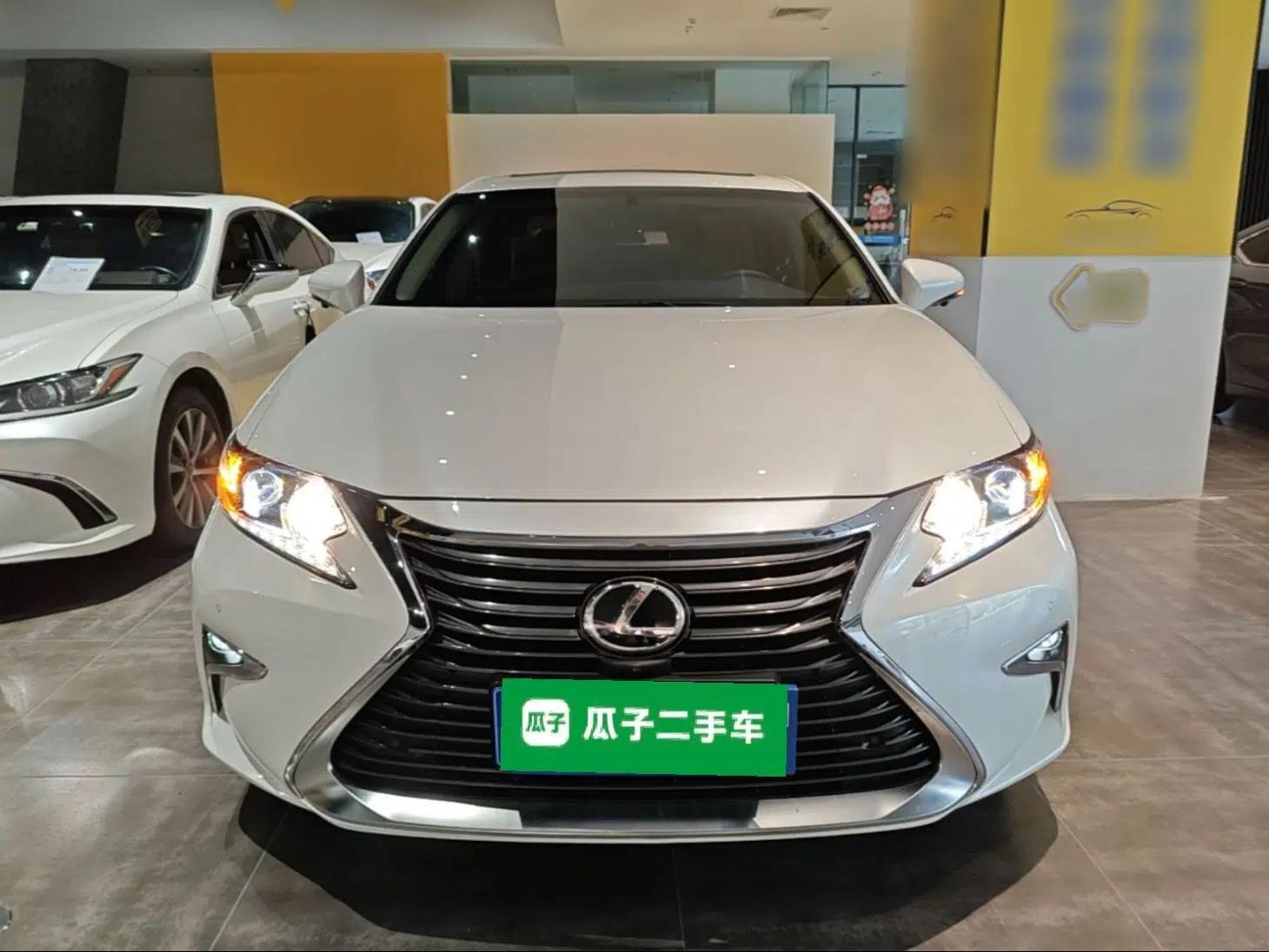 Lexus ES 2015 200 Elite Edition — миниатюра 2