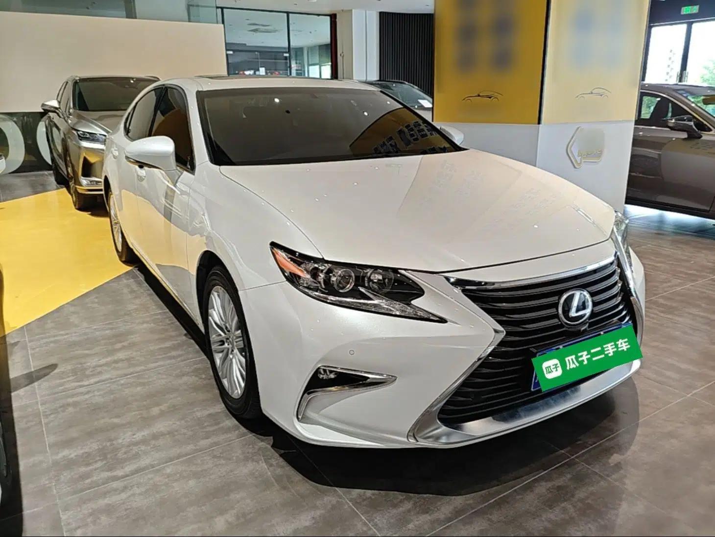 Lexus ES 2015 200 Elite Edition — миниатюра 3