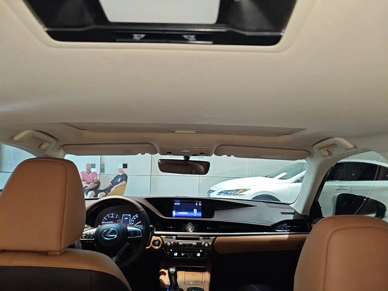 Lexus ES 2015 200 Elite Edition — миниатюра 21
