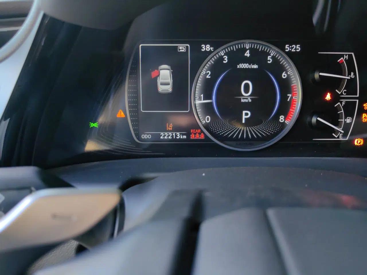 Lexus ES 2024 200 Premium Edition — миниатюра 12