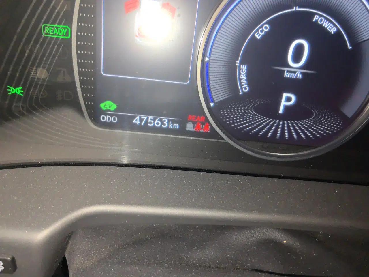 Lexus ES 2018 300h Premier Edition China VI Standard — миниатюра 12