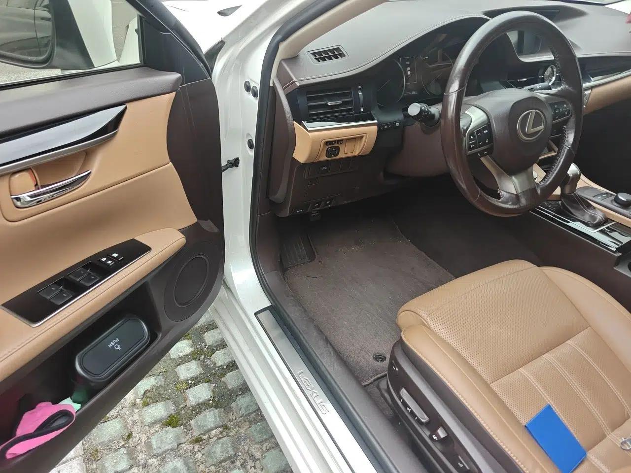 Lexus ES 2015 200 Comfort Edition — миниатюра 16