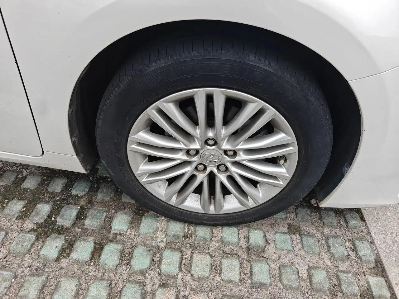 Lexus ES 2015 200 Comfort Edition — миниатюра 8