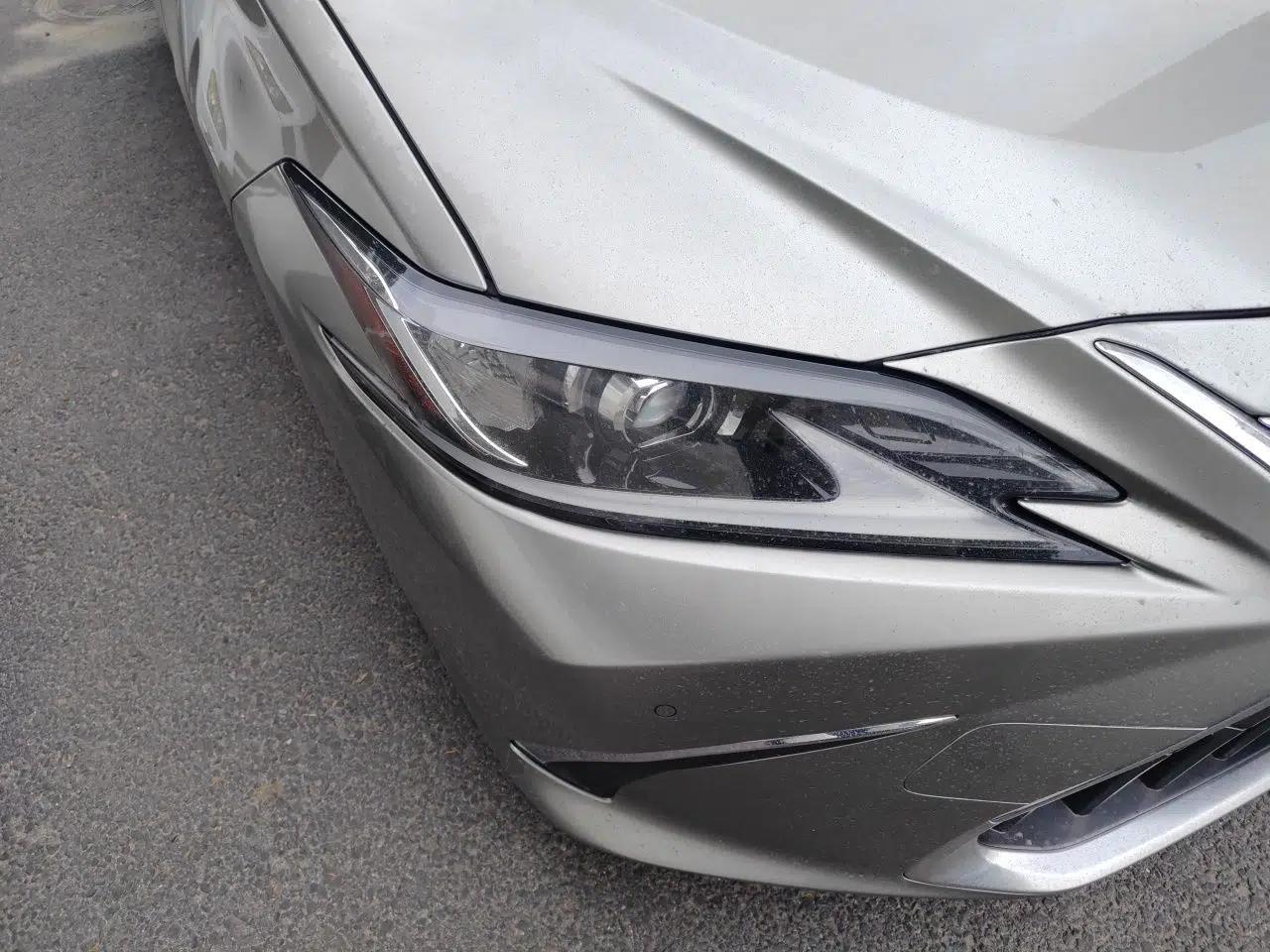Lexus ES 2022 300h Excellence Edition — миниатюра 7