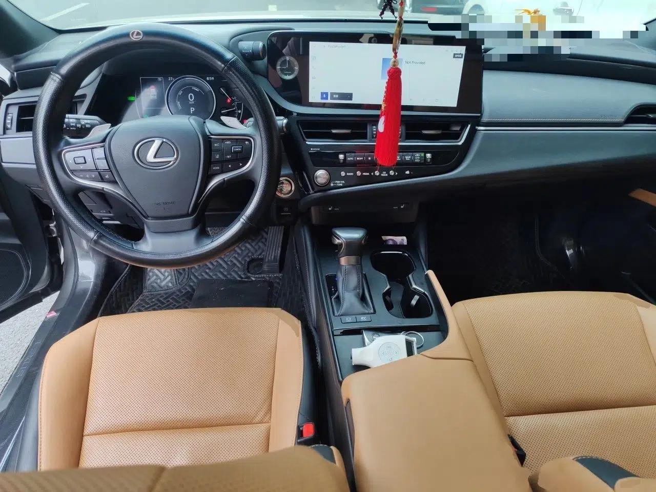 Lexus ES 2022 300h Excellence Edition — миниатюра 9