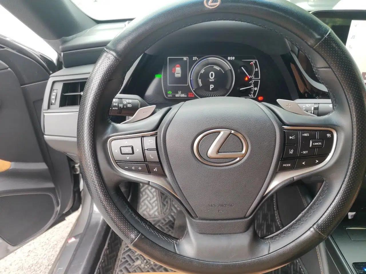 Lexus ES 2022 300h Excellence Edition — миниатюра 10