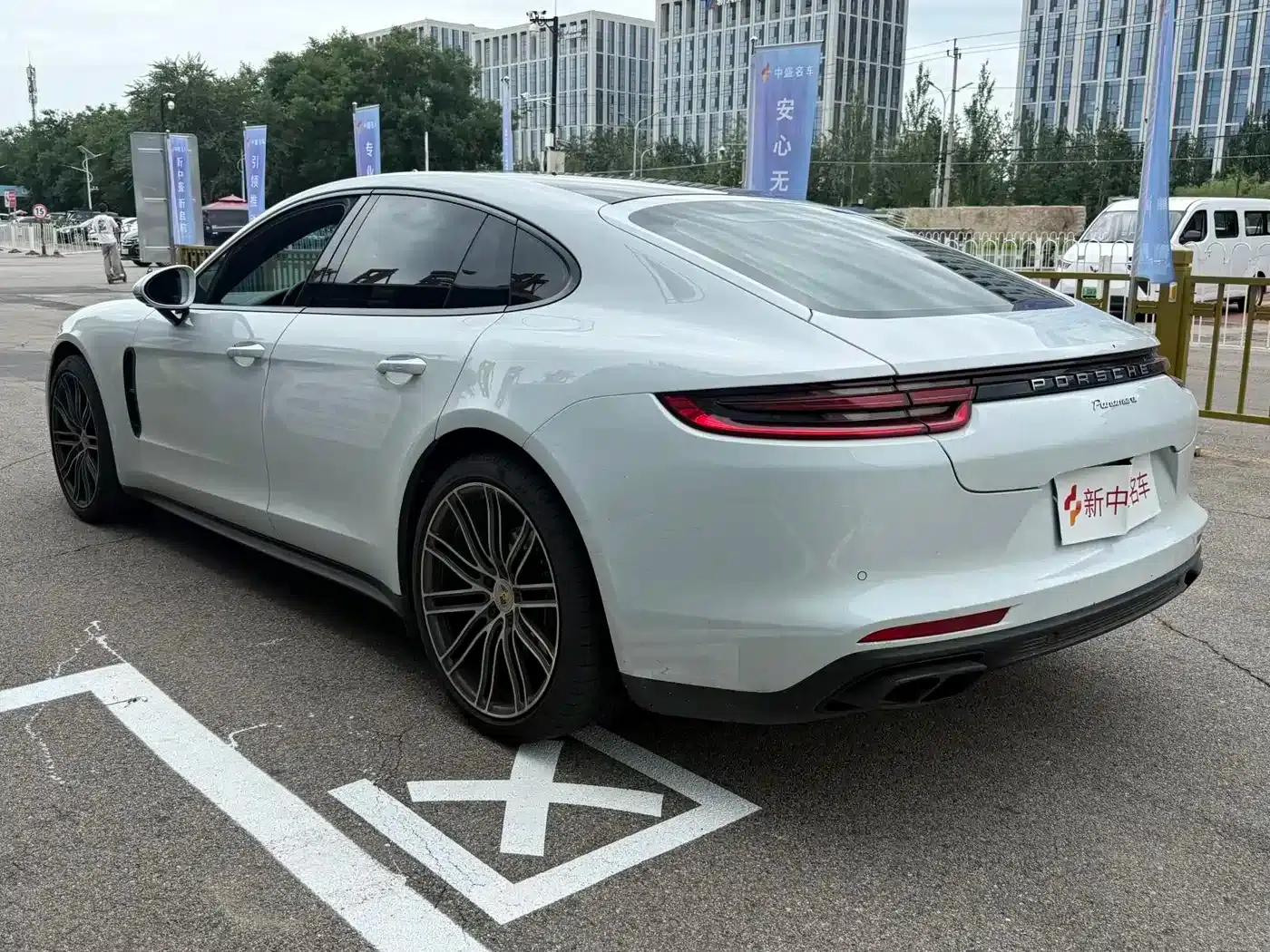 Panamera 2019 Panamera 2.9T — миниатюра 4