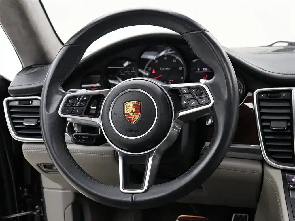 Panamera 2010 Panamera Turbo 4.8T — миниатюра 15