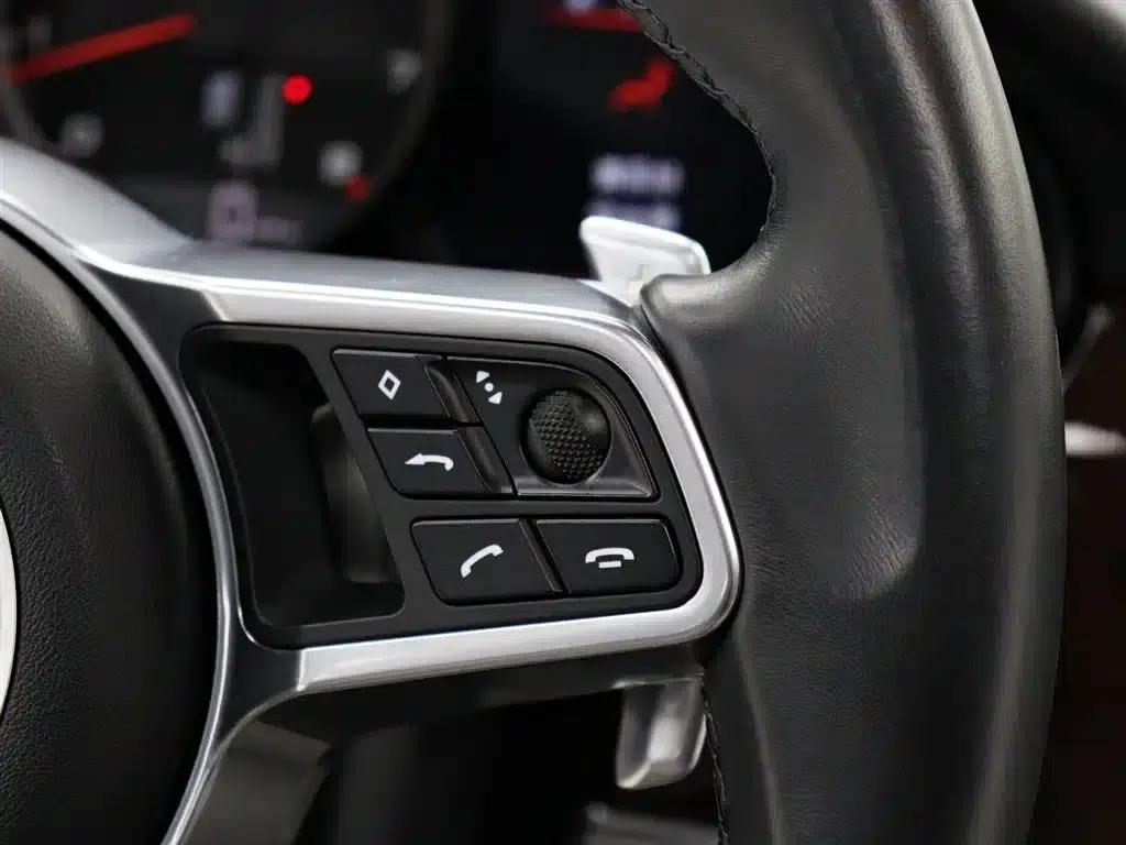 Panamera 2010 Panamera Turbo 4.8T — миниатюра 17
