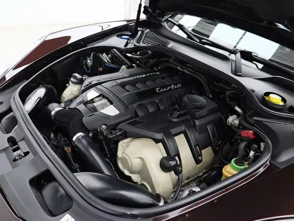 Panamera 2010 Panamera Turbo 4.8T — миниатюра 22