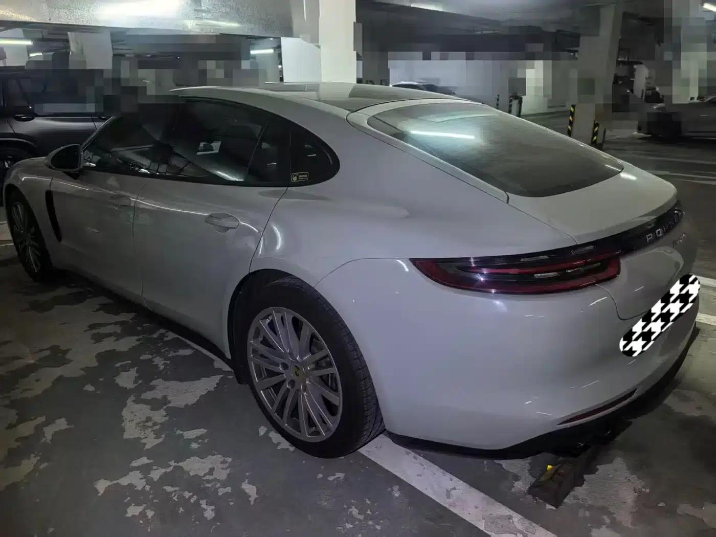 2017 Panamera 3.0T — миниатюра 2