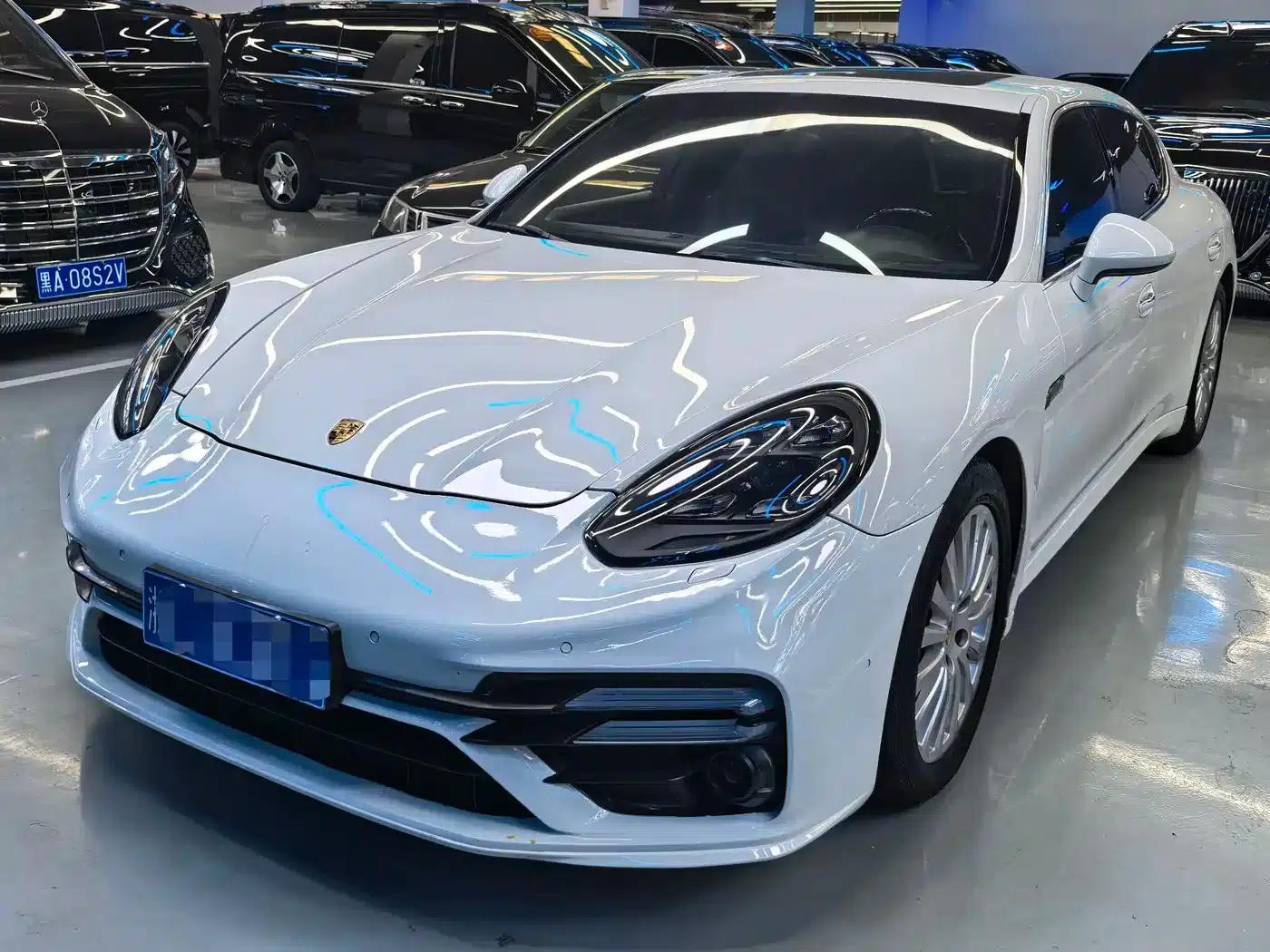 Panamera 2016 Panamera Executive Edition 3.0T — миниатюра 1