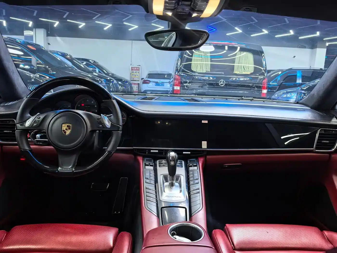 Panamera 2016 Panamera Executive Edition 3.0T — миниатюра 9