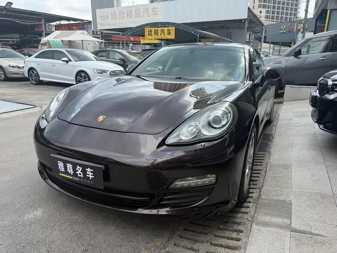 Panamera 2013 Panamera Platinum Edition 3.6L — миниатюра 1