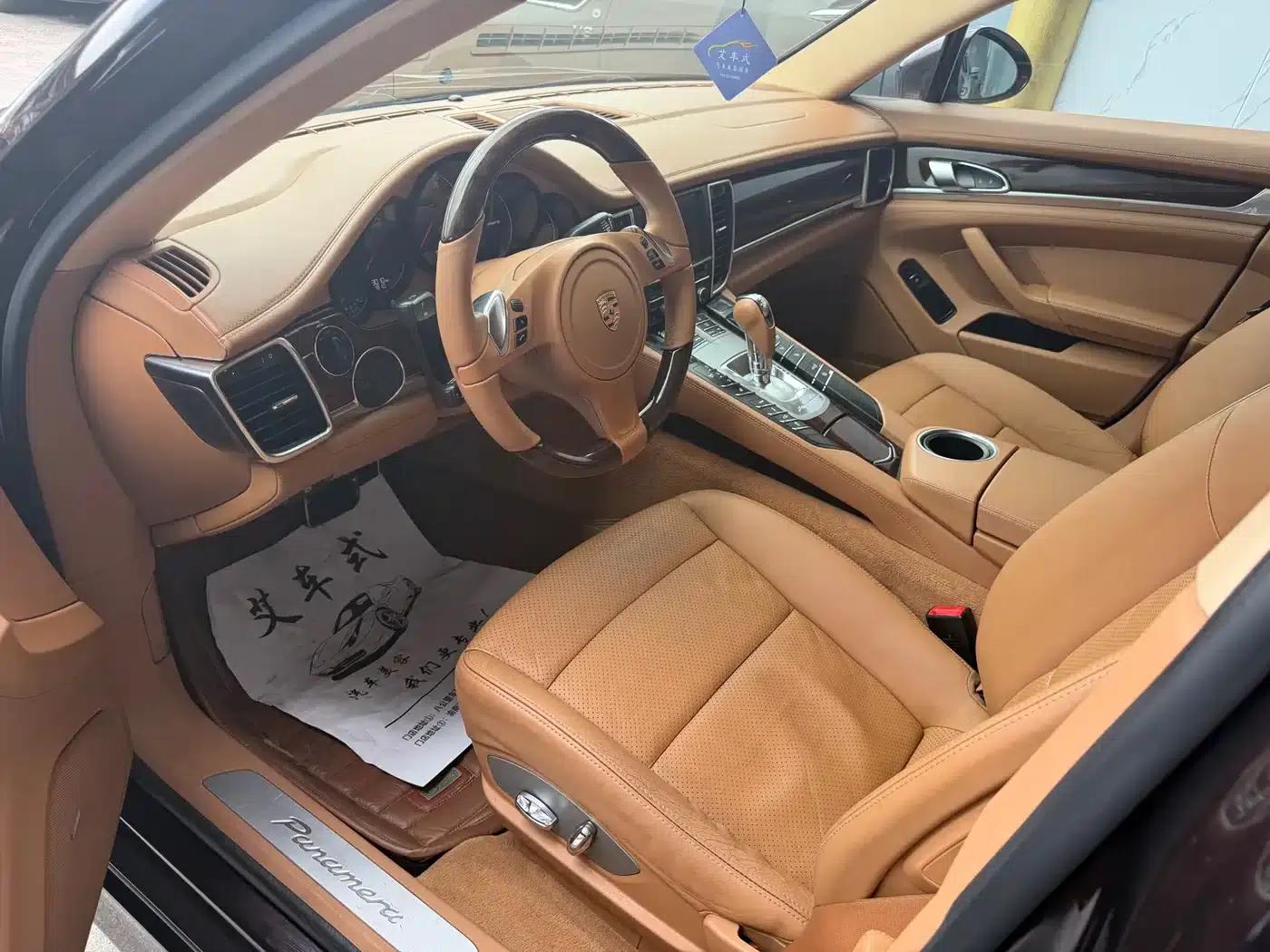 Panamera 2013 Panamera Platinum Edition 3.6L — миниатюра 13