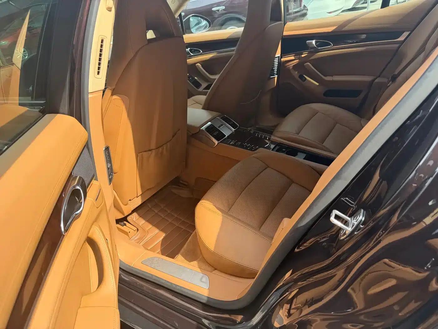 Panamera 2013 Panamera Platinum Edition 3.6L — миниатюра 5