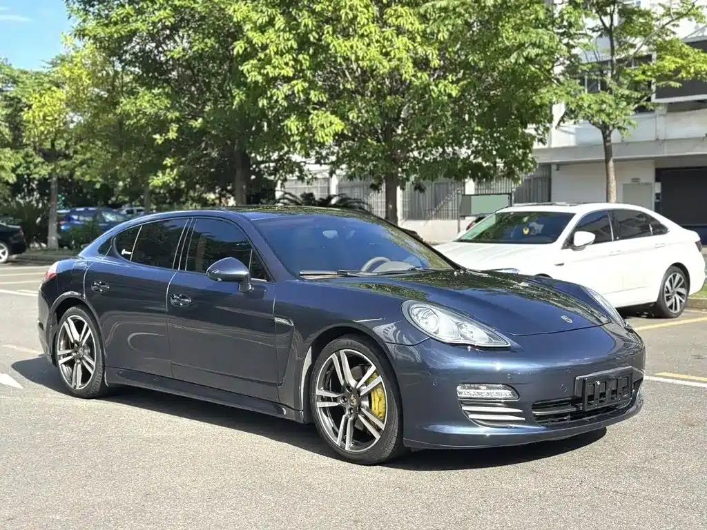 Panamera 2010 Panamera 3.6L — миниатюра 3
