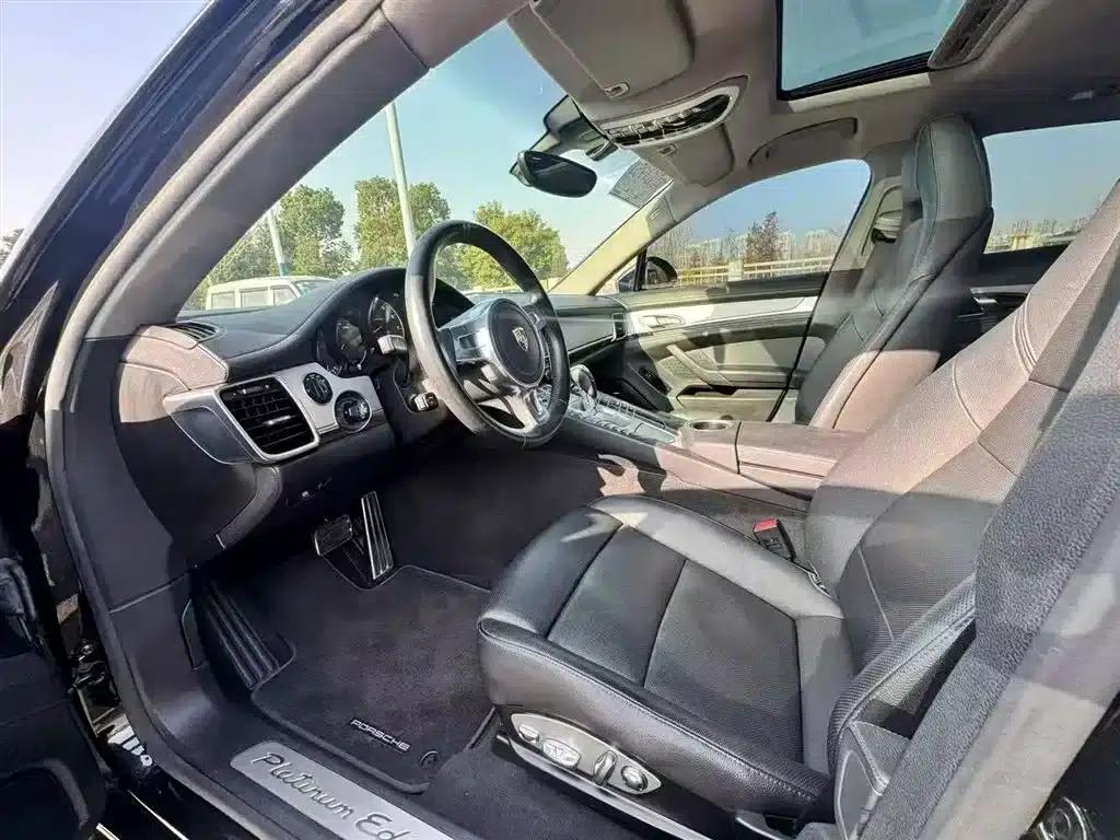 Panamera 2013 Panamera Platinum Edition 3.6L — миниатюра 4