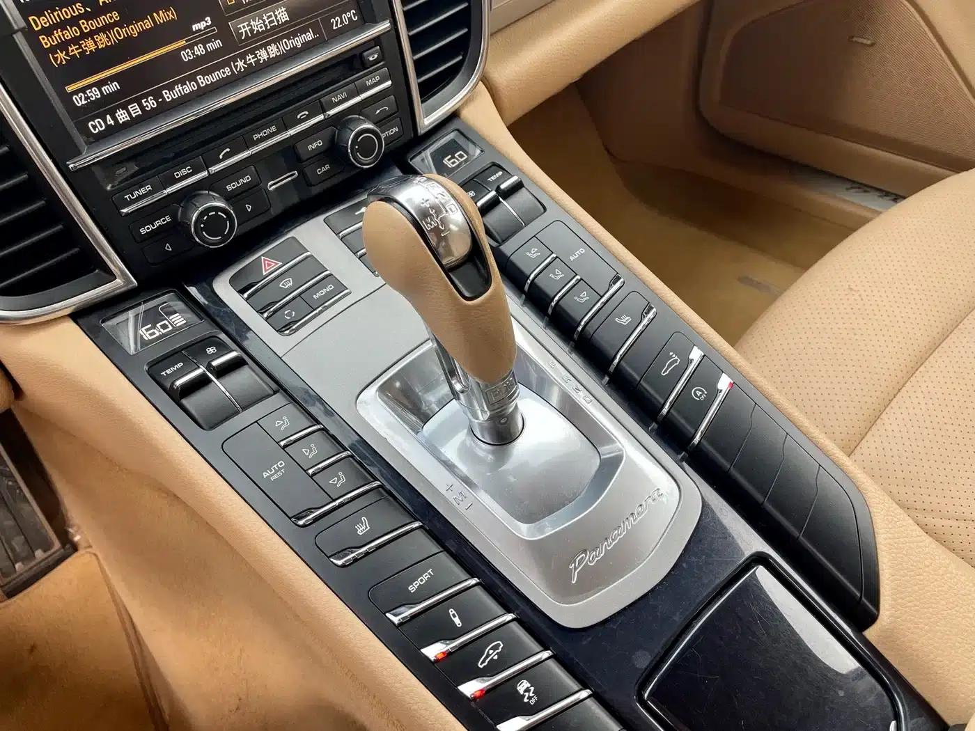 Panamera 2010 Panamera 3.6L — миниатюра 3