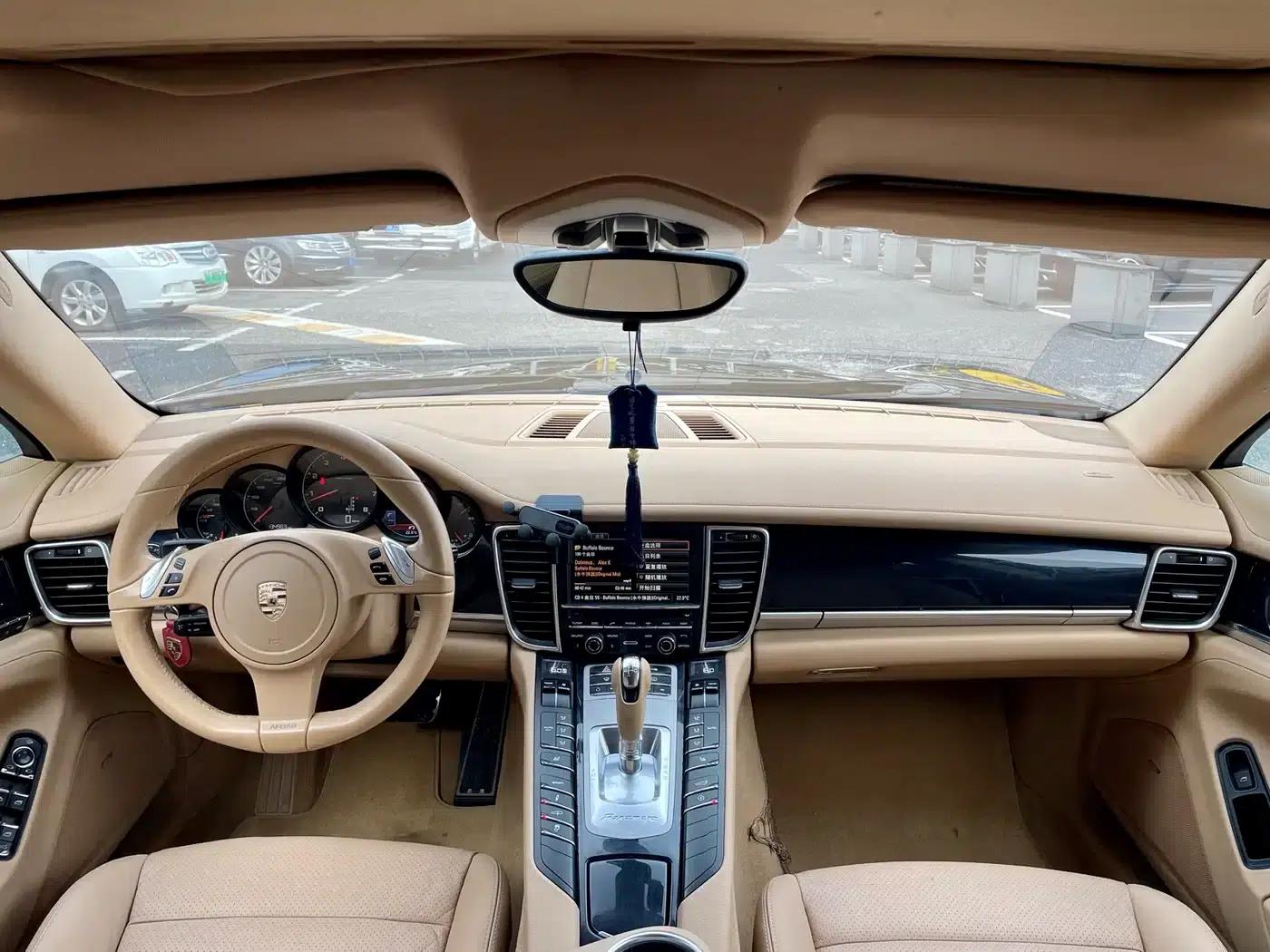 Panamera 2010 Panamera 3.6L — миниатюра 5
