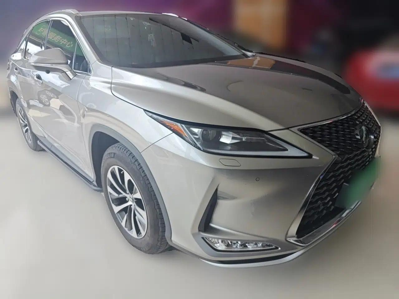 Lexus RX 2020 Revised Version 300 Two-Wheel Drive Comfort Edition — миниатюра 3