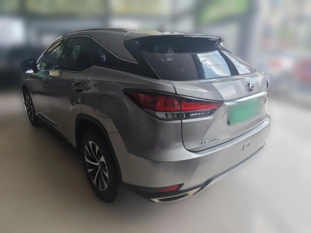 Lexus RX 2020 Revised Version 300 Two-Wheel Drive Comfort Edition — миниатюра 4
