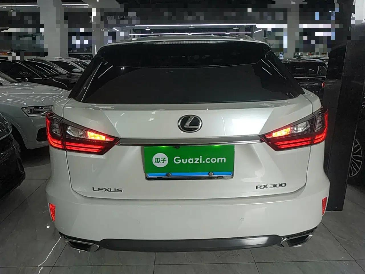 Lexus RX 2016 300 4x4 Elegant Edition China VI — миниатюра 5